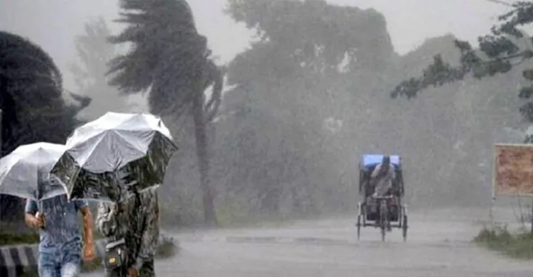 ১৪ জেলায় ঝড়-বৃষ্টির আভাস, নদীবন্দরে সতর্কসংকেত