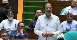 পাহাড়ের নিচে থাকা মানুষকে নিরাপদ স্থানে সরিয়ে বাড়ি করে দেব: ত্রাণমন্ত্রী