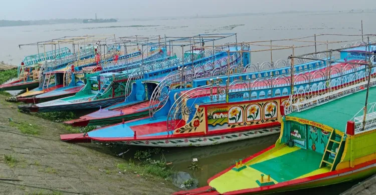 ‎ডাকাতের ভয়ে পর্যটকশূন্য কিশোরগঞ্জের হাওর, অর্থনীতিতে বড় ধস