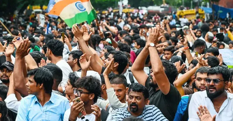 আন্দোলনে উত্তাল দিল্লি, মোদি সরকারের ওপর বাড়ছে চাপ