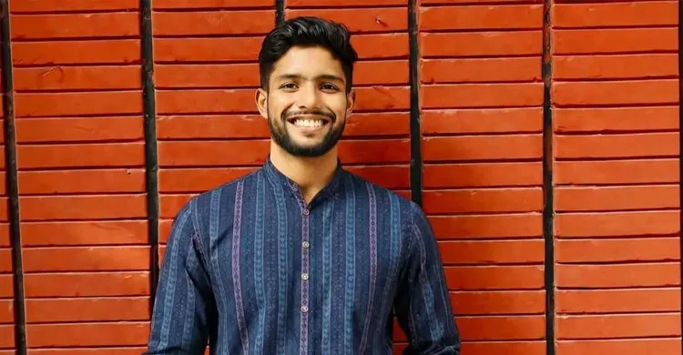 শিক্ষার্থীকে মারধরের অভিযোগে ঢাবির হল থেকে শিবিরকর্মী বহিষ্কার