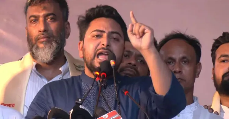 গণভোটের রায় বাস্তবায়ন না হলে সরকারকে ক্ষমতায় থাকতে দেওয়া হবে না: নাহিদ