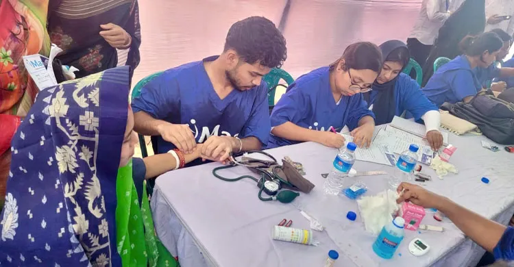কুলাউড়ায় বিনামূল্যে চিকিৎসাসেবা পেলেন চার শতাধিক গর্ভবতী মা