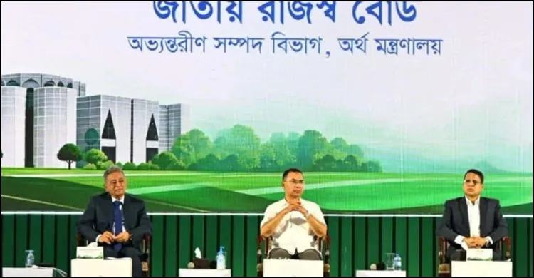 অপ্রয়োজনীয় খাতে ব্যয় কমানোর চেষ্টা করছে সরকার: প্রধানমন্ত্রী