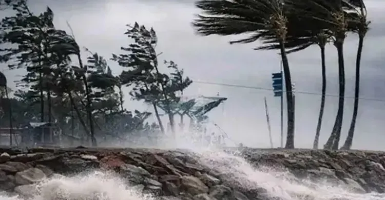 দুপুরের মধ্যে ৯ অঞ্চলে ৬০ কিমি বেগে ঝোড়ো হাওয়ার আশঙ্কা