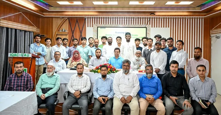 গাকৃবিতে আন্তর্জাতিক শিক্ষার্থীদের নিয়ে প্রশিক্ষণ