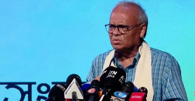 রাজপথে হুমকি নয়, সংসদে গ্যাস-বিদ্যুৎ নিয়ে পরামর্শ দিন: রুহুল কবির রিজভী