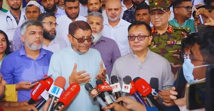 সরকারি হাসপাতাল দালালমুক্ত করার ঘোষণা স্বাস্থ্যমন্ত্রীর
