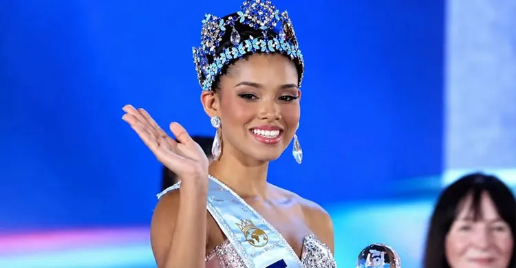 মিস ওয়ার্ল্ডের মুকুট জিতলেন জোহেইরি মোলা