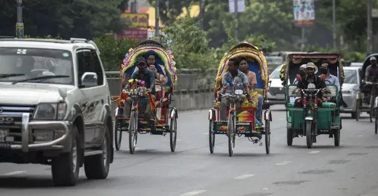 দেশে অটোরিকশা ৮০ লাখ, অবৈধ চার্জিংয়ে বছরে রাজস্ব ক্ষতি ৪ হাজার কোটি টাকা