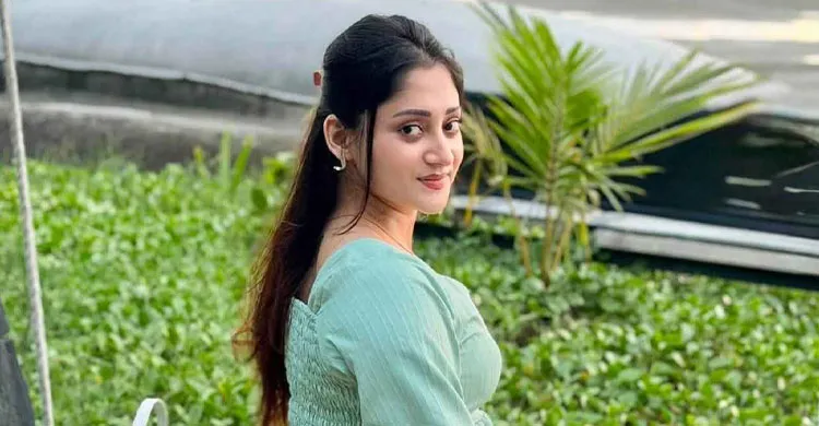 পূজা চেরীর বিয়ে নিয়ে নতুন গুঞ্জন, যা বললেন নায়িকা