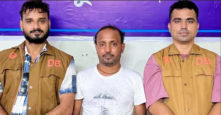 মুন্সীগঞ্জ সদরে ৫০০ ইয়াবাসহ মাদক কারবারি গ্রেপ্তার