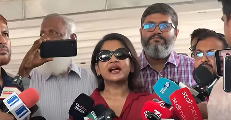 ভেনিসের হামলার পর দেশে ফিরে বাঁধনের কড়া বার্তা আওয়ামী লীগকে
