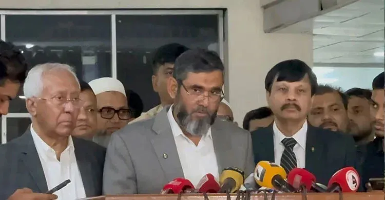 ইউপি ভোটের তারিখ চূড়ান্ত করতে পারেনি ইসি