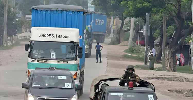 সেনাবাহিনীর কড়া নিরাপত্তায় রূপপুর নেওয়া হচ্ছে ইউরেনিয়াম