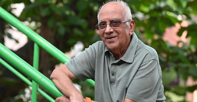 ‘পুষ্পক বিমানম’ নির্মাতার প্রয়াণ