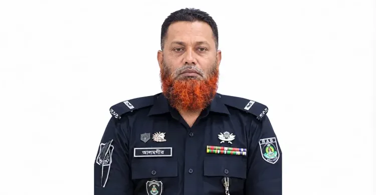 ফেনীতে তল্লাশির সময় ট্রাকচাপায় এসআরবি কর্মকর্তা নিহত