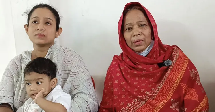 পৌরকর দিতে গিয়ে প্রতারণার শিকার নারী