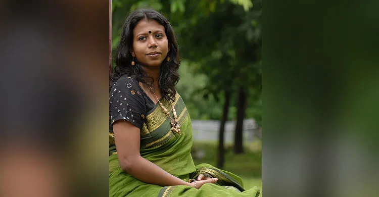 ডেঙ্গুতে আক্রান্ত মনপুরা সিনেমার গায়িকা