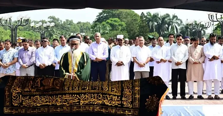 সালাহউদ্দিন আহমেদের প্রথম জানাজা অনুষ্ঠিত, অংশ নিয়েছেন প্রধানমন্ত্রী