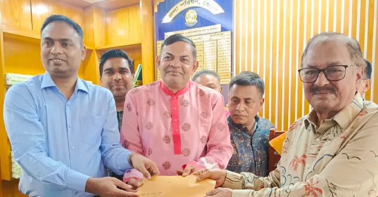 ভোলার ২৭ মন্দিরে জেলা পরিষদের আর্থিক অনুদান