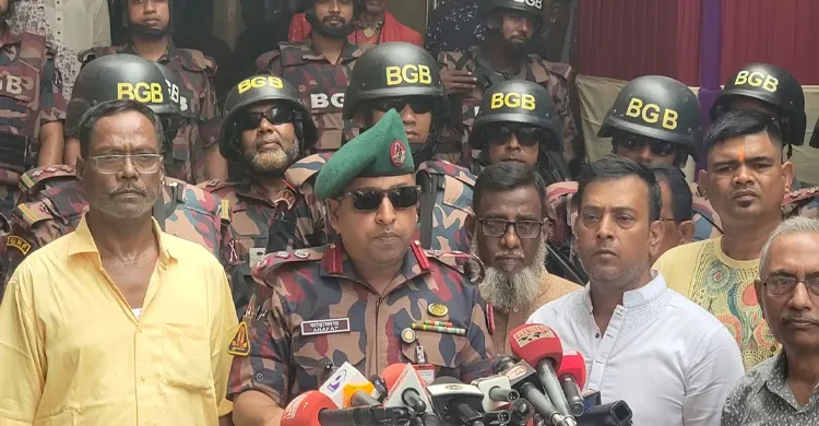 গুজবে কান দেবেন না, সন্দেহজনক কিছু দেখলে জানান: লে. কর্নেল আরাফাত