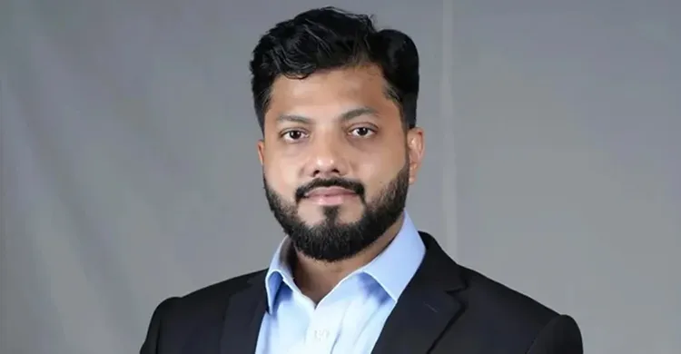 দুপুরে পদত্যাগের ঘোষণা দেবেন প্রতিমন্ত্রী ইশরাক হোসেন