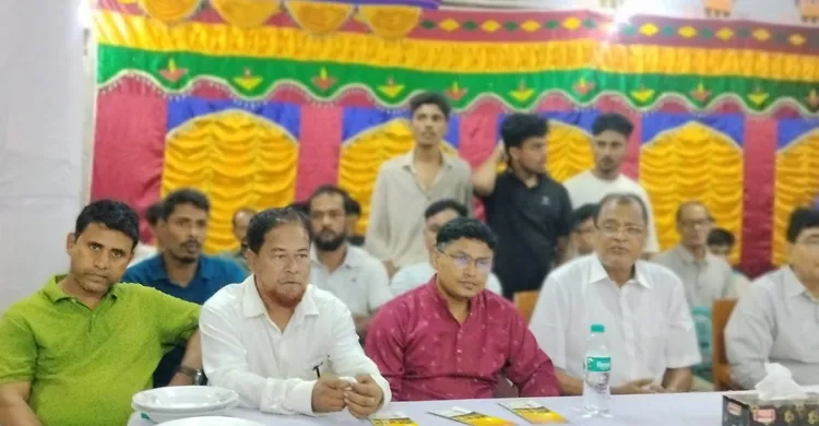বলড়া ইউনিয়নের পূজামণ্ডপ পরিদর্শন, ব্যক্তিগত অর্থায়নে সহায়তা দিলেন চেয়ারম্যান পদপ্রার্থী শাহীন