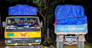 গোয়াইনঘাটে ভারতীয় বিস্কিট ও ট্রাক জব্দ, আটক ১