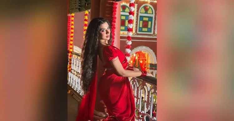 মঞ্চে শিল্পা রাওয়ের মাইক বন্ধ, গায়িকার পাশে দাঁড়ানোর ঘোষণা এআইসিডব্লিউএর