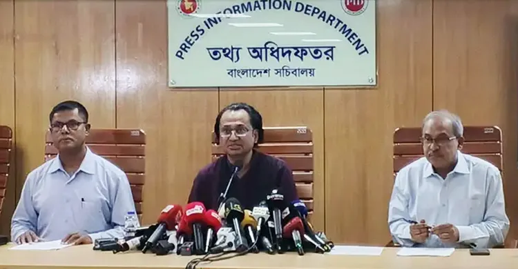 শেখ হাসিনা দেশে ফিরলে মব নয়, ন্যায়বিচারের মুখোমুখি হবেন: উপদেষ্টা