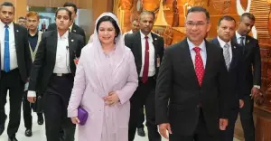 জাপান সফর শেষে দেশে  ফিরেছেন প্রধানমন্ত্রী